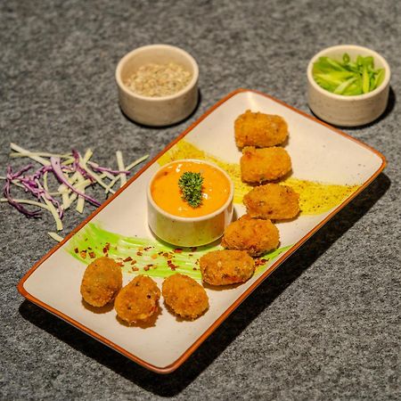 Stay Studio Hotel & Residences غورغاون المظهر الخارجي الصورة